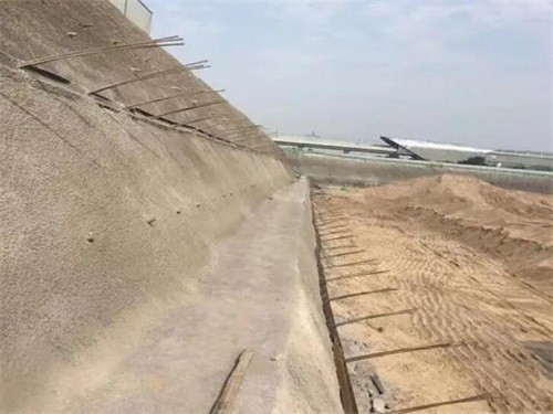 中方河道边坡加固